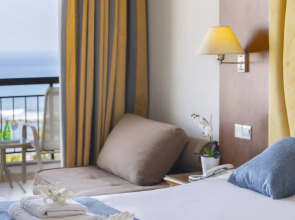 Anastasia Waterpark Beach Resort