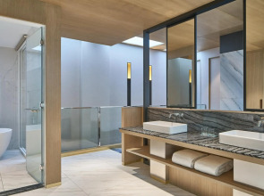 Le Meridien Kota Kinabalu