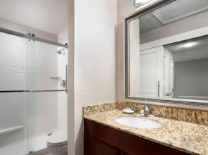 Residence Inn Las Vegas Convention Center by Marriott