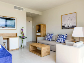 Pueblo El Dorado Playa