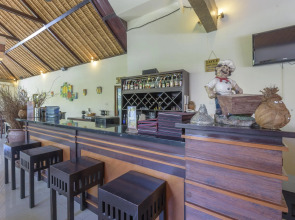 Bali Rich Seminyak Villas