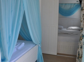 Alacati Eldoris Otel