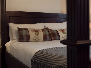 Loch Leven Hotel & Distillery