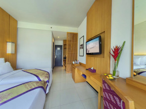 Отель Truntum Kuta