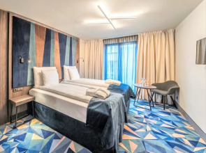 Отель Wellton Riverside Spa 