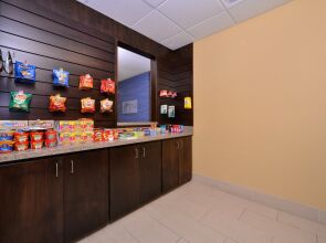 Holiday Inn Express & Suites Page - Lake Powell Area by IHG