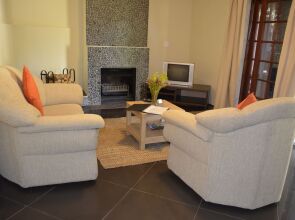 The Country Guesthouse