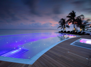 Kuredu Island Resort & Spa