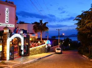 Queen Boutique Hotel