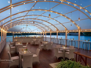 Cinnamon Lakeside Colombo