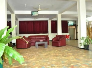 Green Shadows Beach Hotel