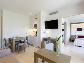 Отель Hipotels Barrosa Garden