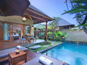 Graha Sandat Villas by Pramana Villas