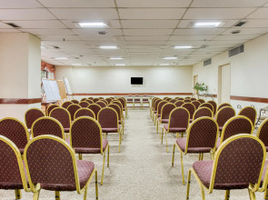 Augusto's Copacabana Hotel