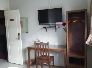 Bangkok Check Inn - Hostel