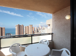 Dynastic Rooms Apartments