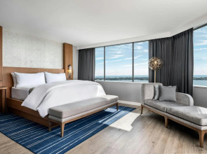 The Westin Harbour Castle, Toronto