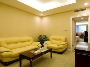 Universal House Golden Gulf Hotel