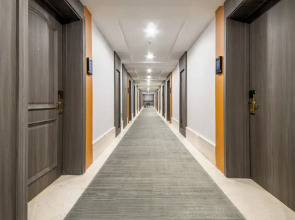 AI Lives In The Future Hotel（Xi'an Longshouyuan Daming Palace West Subway Station Branch）