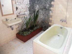 Bali Lovina Beach Cottages