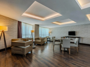 Ramada Plaza by Wyndham Izmir