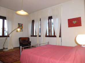 Venice Rainbow Apartments (San Marco)