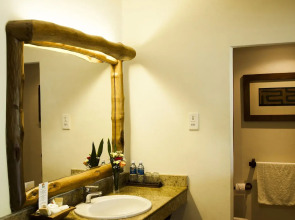 Baobab Beach Resort and Spa