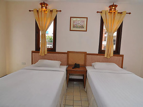 Sri-Pat Guesthouse