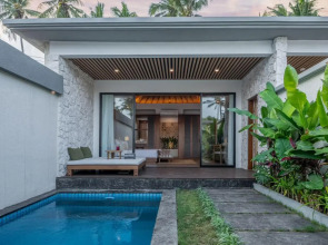 Nirwana Beach & Resort