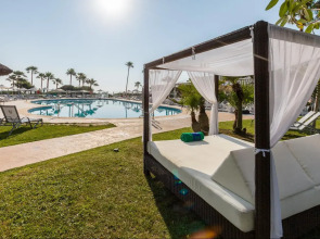 Playa Esperanza Resort