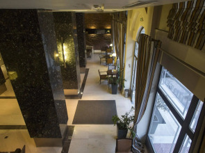 Davitel Tobacco Hotel