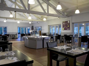 Kyriad Lille Est Villeneuve d'Ascq