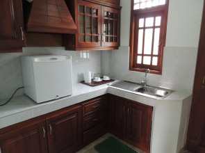 Airport Green View Resort