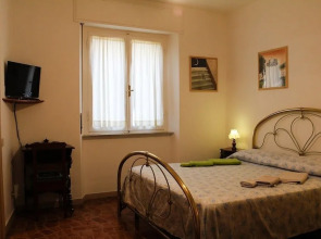 Guest House - Rooms Rent Cisanello