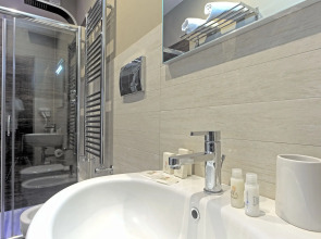 Suite 39 Guest House