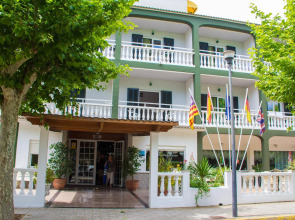 Universal Apartamentos Laguna Garden