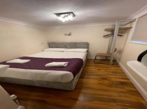 Travelodge London Kings Cross Royal Scot Hotel