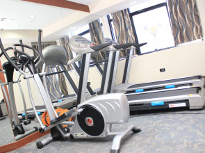 Cherry Maryski Hotel