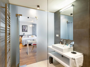 Mosaic House Design Hotel