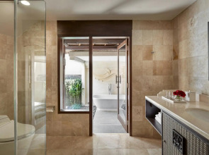 Курорт Kamandalu Ubud