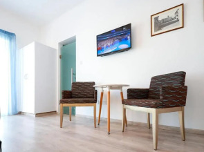 Mikes Kanarium City Hotel