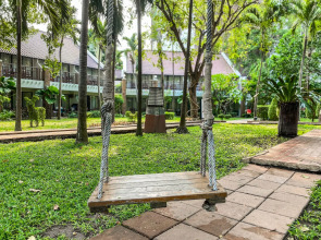 Woodlands Hotel & Resort