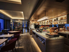 Отель The Royal Park Hotel Iconic Osaka Midosuji