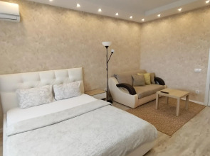 Фреш рум на улице Маршала Устинова, д.3