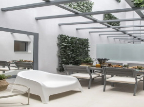 Gallery Suites & Residences, Piraeus