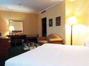 Tower Genova Airport Hotel & Conference Center