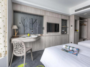 Stanford Hillview Hotel