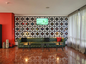 Lloret Vibe Affiliated by FERGUS