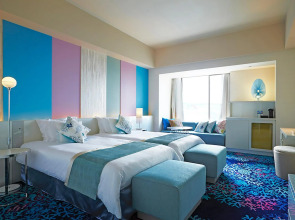 Hotel Universal Port