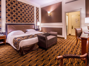 Grand Visconti Palace